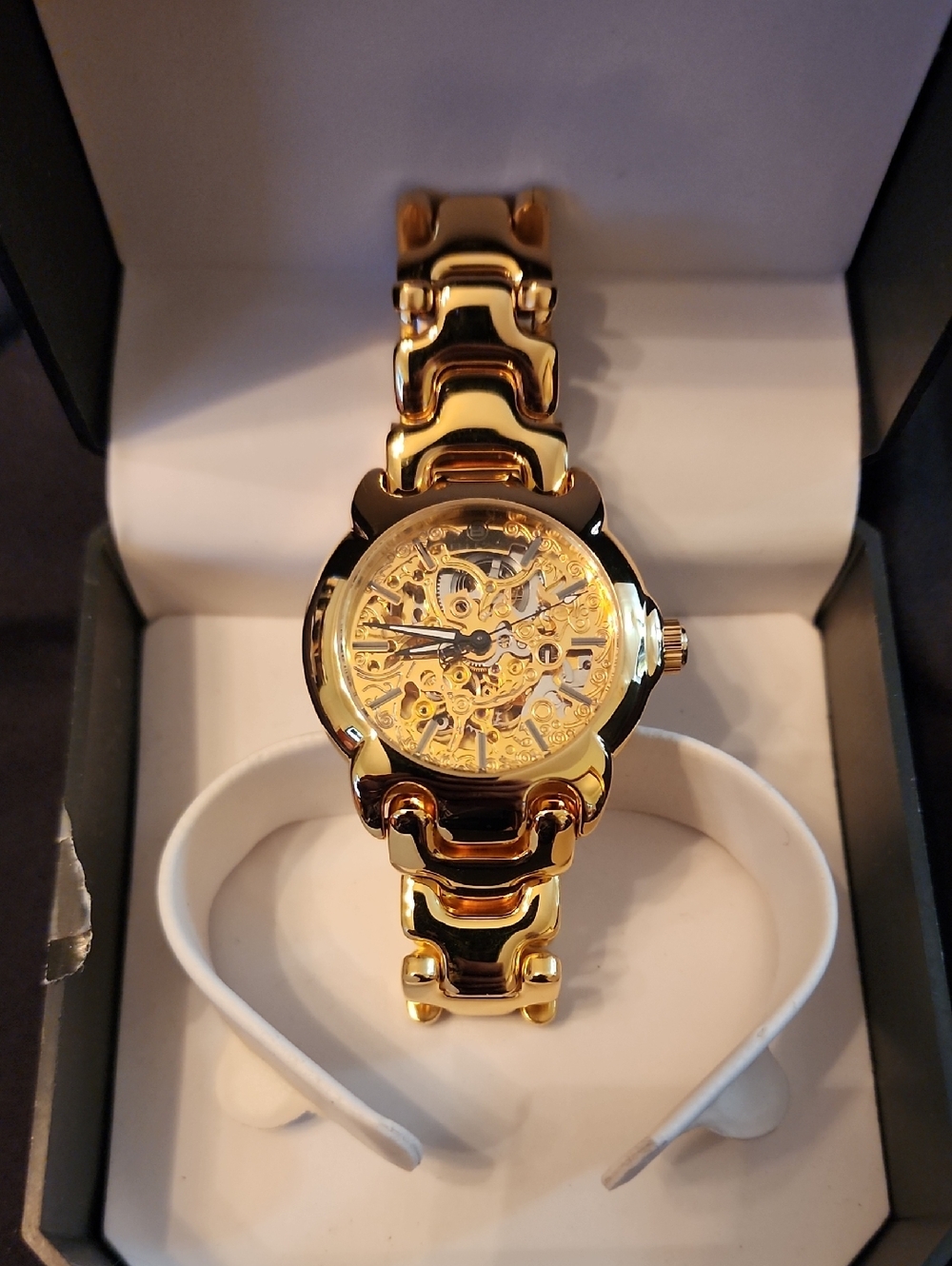 Men's Gold Skeleton Dial Bracelet Watch